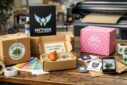 Customization of corrugated cardboard packaging